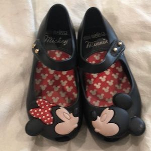 Minnie and Mickey mini Melissa and Doug kids shoes